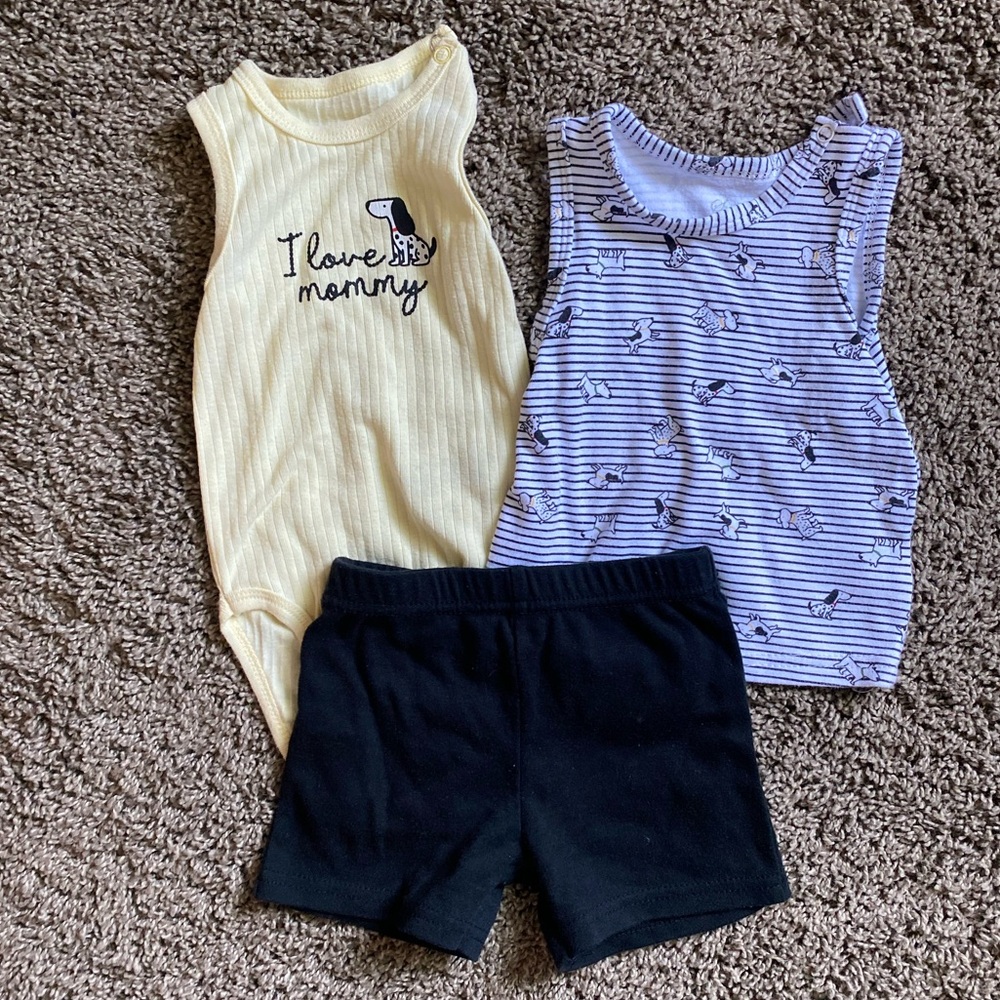 Baby Sleeveless Bodysuits and Shorts Set